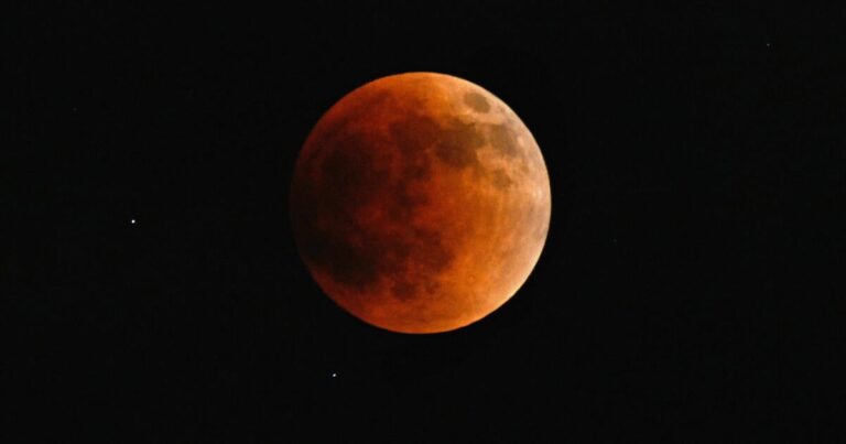 Why was the moon shades of red, orange and yellow last night? Here’s what causes a “Blood Moon.”